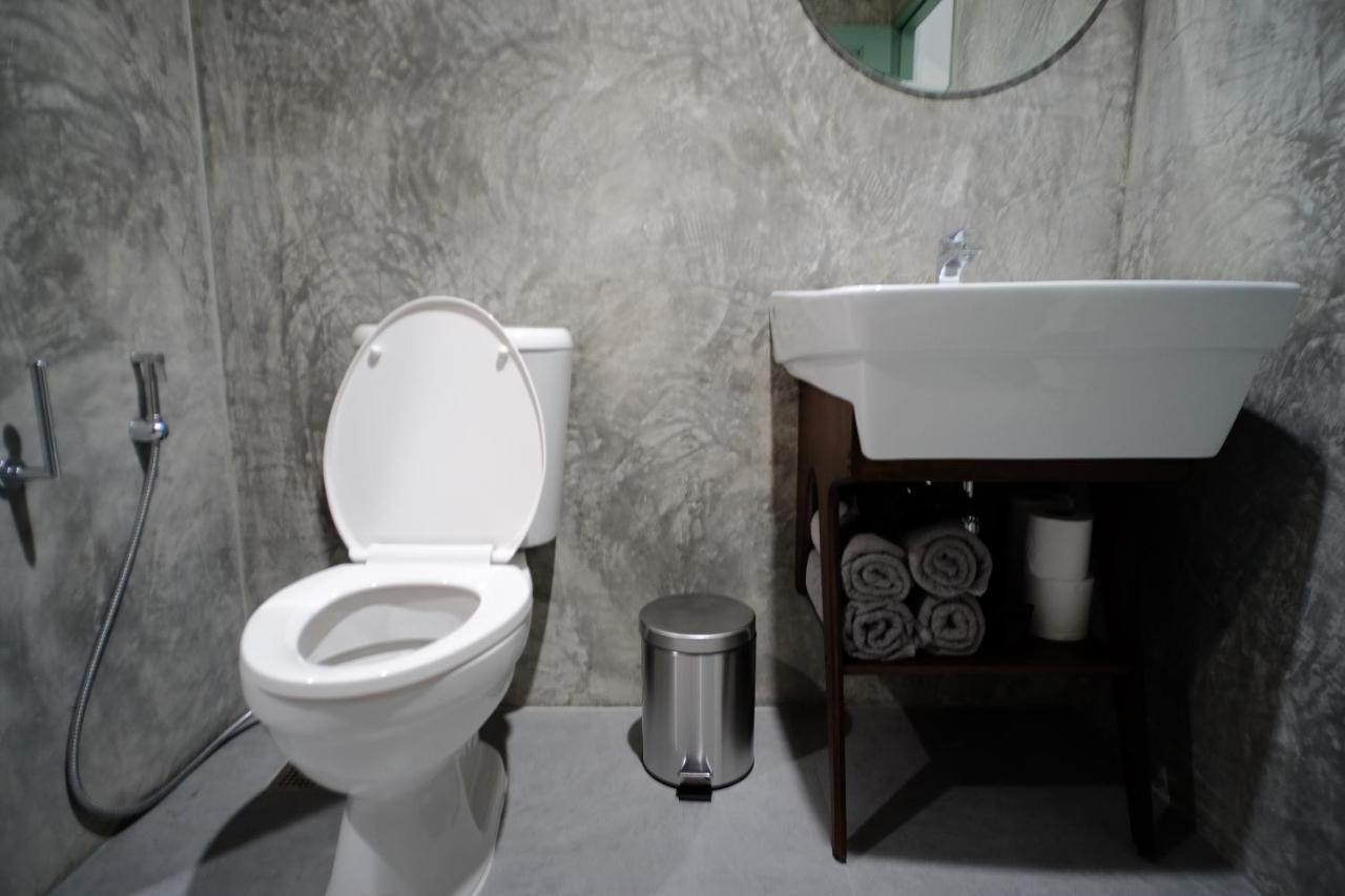 Baan Khun Pra Duplex Rm3 Bangkok公寓 外观 照片